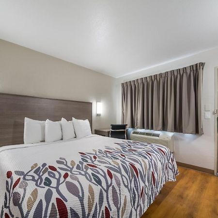 Red Roof Inn San Antonio E - Frost Bank Center מראה חיצוני תמונה