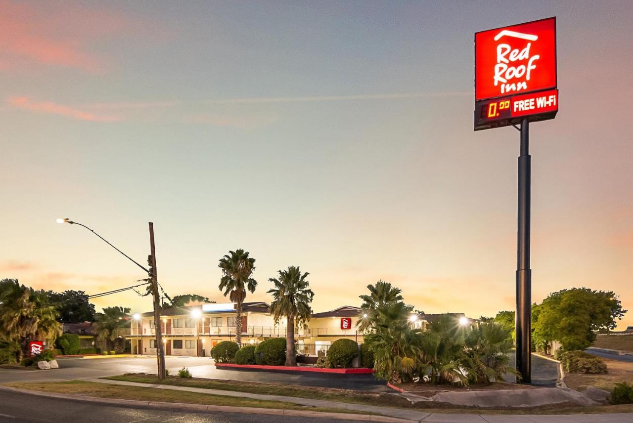 Red Roof Inn San Antonio E - Frost Bank Center מראה חיצוני תמונה